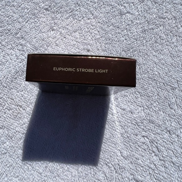 ✨NIB Hourglass Ambient Strobe Light Color: Euphoric✨ - Picture 5 of 5